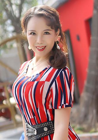Gorgeous member profiles: yun hua from Beijing, China member dating