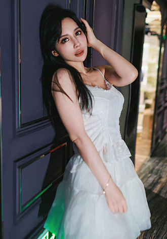 Gorgeous profiles pictures: free Asian member Yang