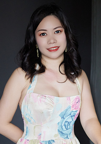 photo of Asian member: Lixia from Yiyang
