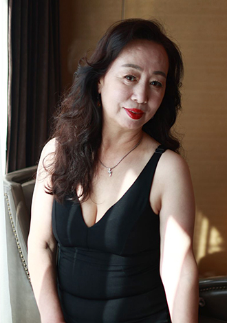 Gorgeous profiles only: Yuxia from Shenyang, Online member seeking romantic companionship