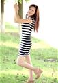 Hundreds of stunning women: foreign woman Aihua