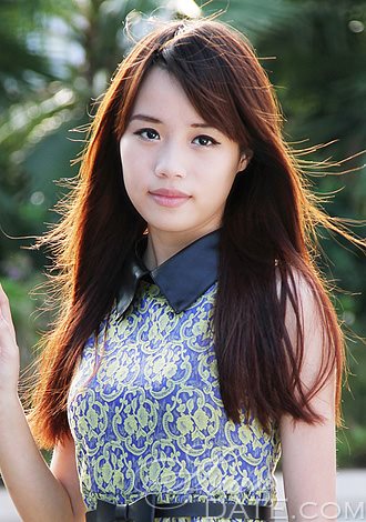 Thai Asian member Pinrong(Kitty) from Shenzhen, 30 yo, hair color Chestnut