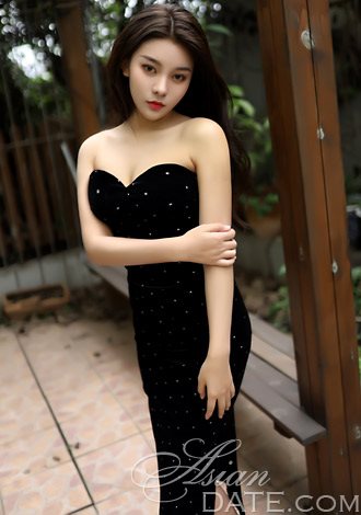Gorgeous profiles pictures: Yang, member from China